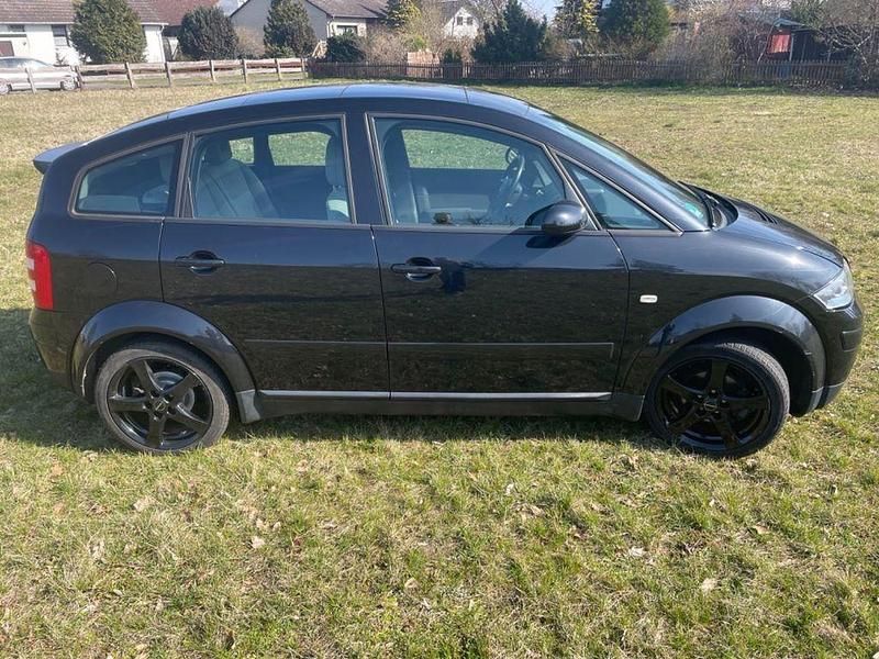 Gebraucht Audi A2 Sport 110 PS (80 kW) 2002 Schwarz Kleinwagen