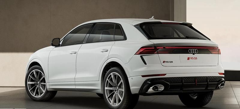 Neu Audi Q8 Ambiente 600 PS (441 kW) 2025 SUV