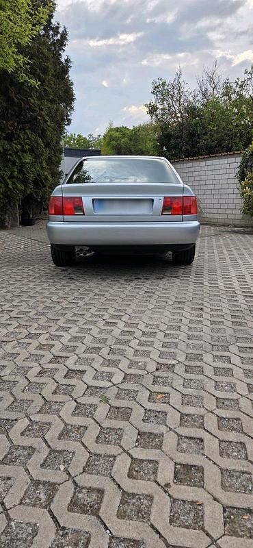 Gebraucht Audi A6 150 PS (110 kW) 1996 Silber Limousine