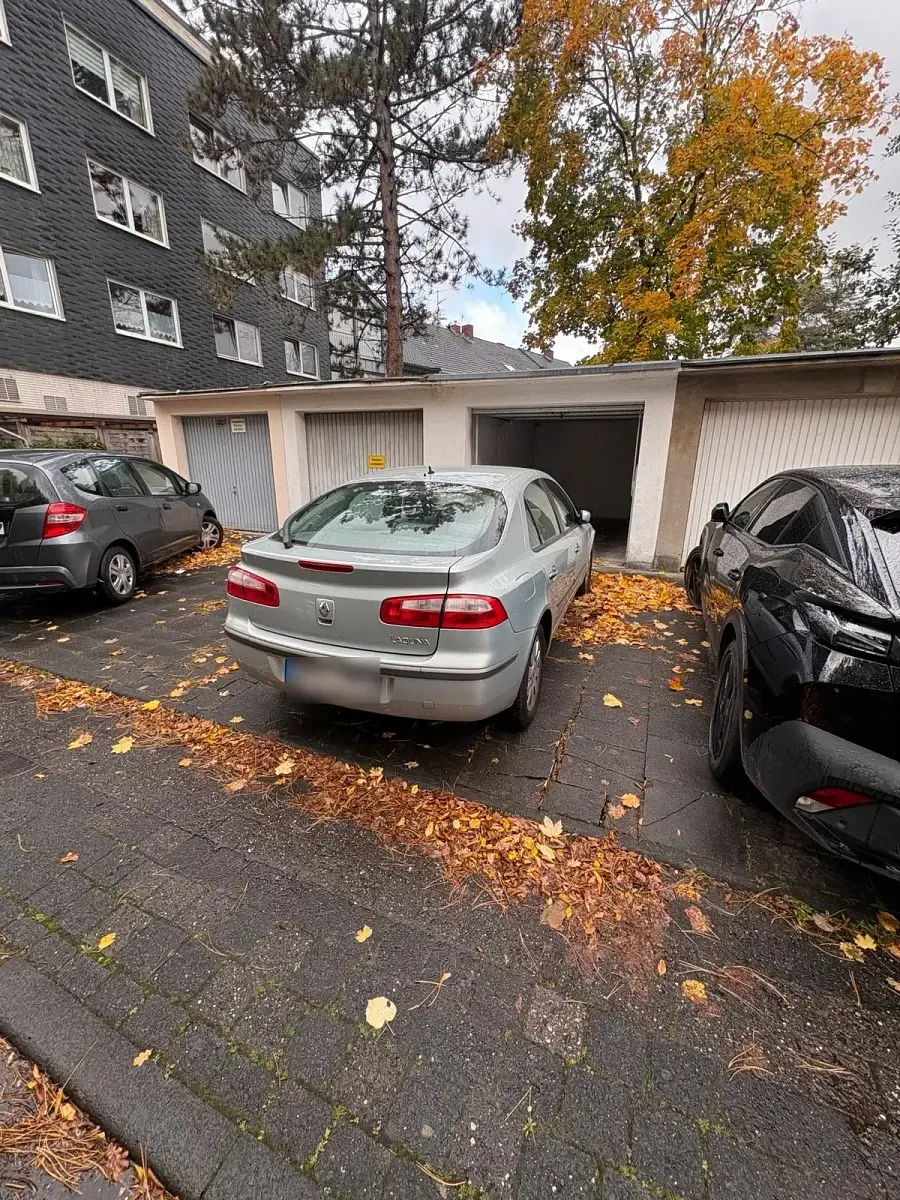 Gebraucht Renault Laguna 120 PS (88 kW) 2002 Silber Coupé