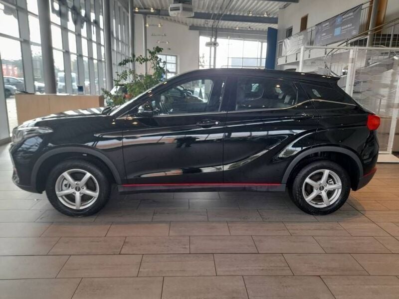 Gebraucht DFSK Fengon 106 PS (77 kW) 2023 Schwarz Limousine