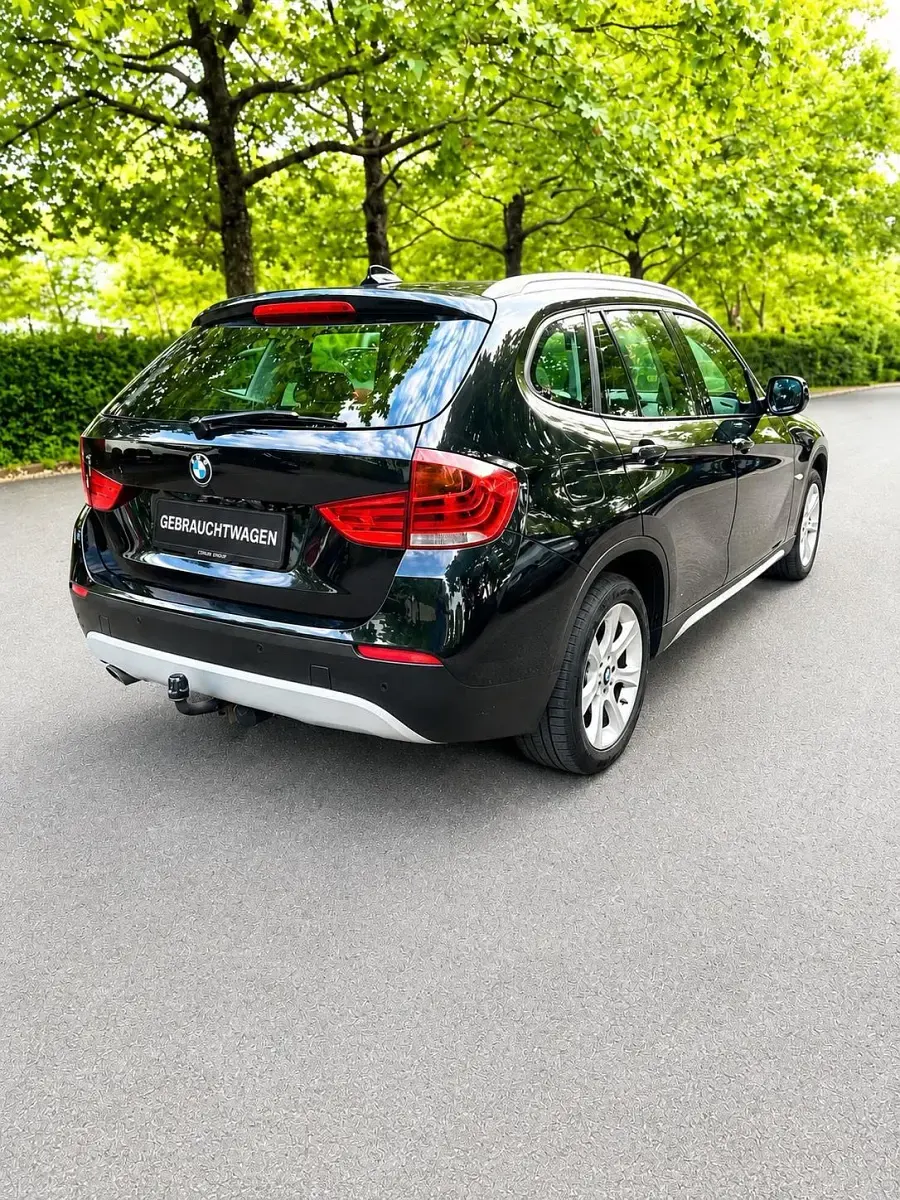 Gebraucht BMW X1 177 PS (130 kW) 2010 Schwarz SUV