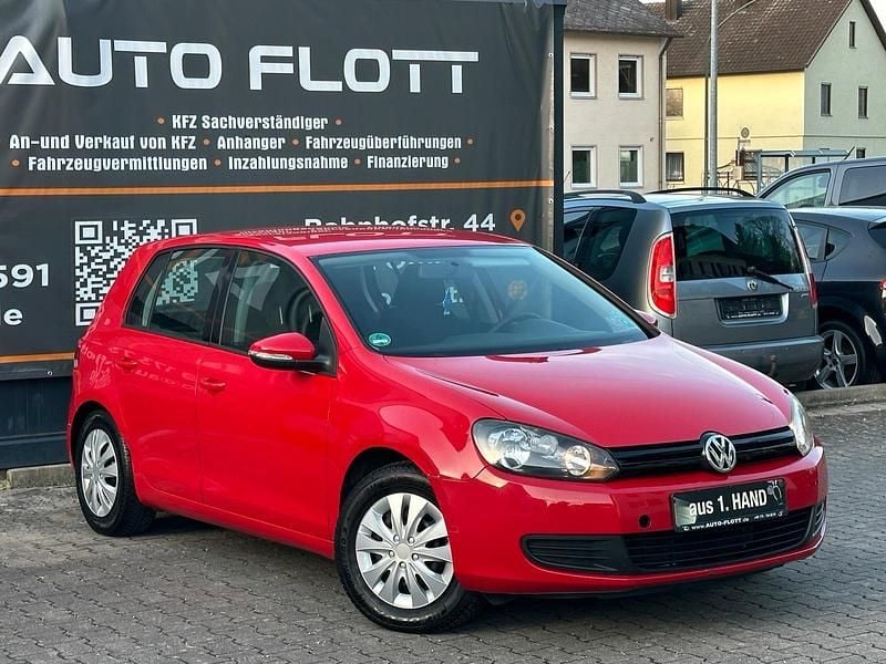 Gebraucht VW Golf VI 80 PS (58 kW) 2009 Rot Kleinwagen
