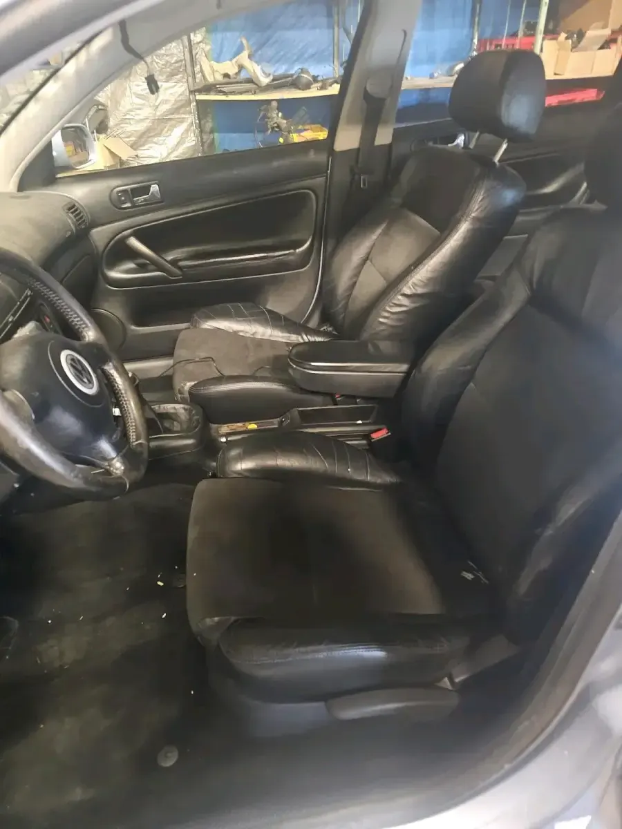 Gebraucht VW Passat 193 PS (141 kW) 1999 Blau Kombi