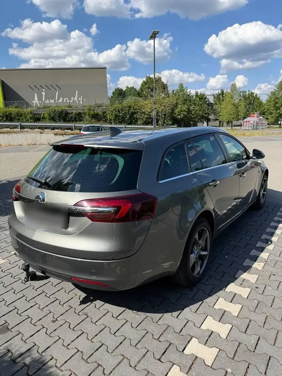 Gebraucht Opel Insignia Sport 170 PS (125 kW) 2017 Grau Kombi