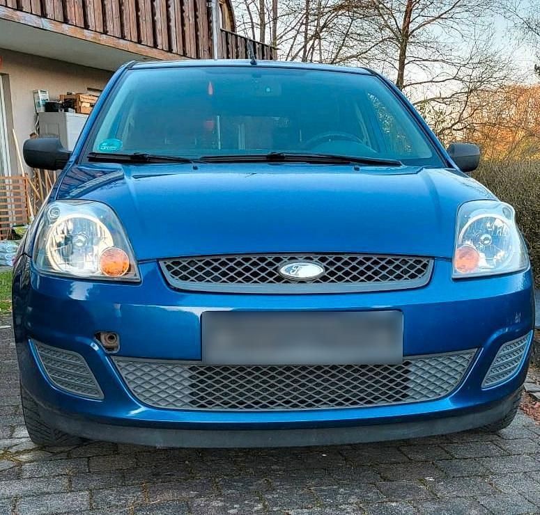 Gebraucht Ford Fiesta 80 PS (58 kW) 2007 Blau Kleinwagen