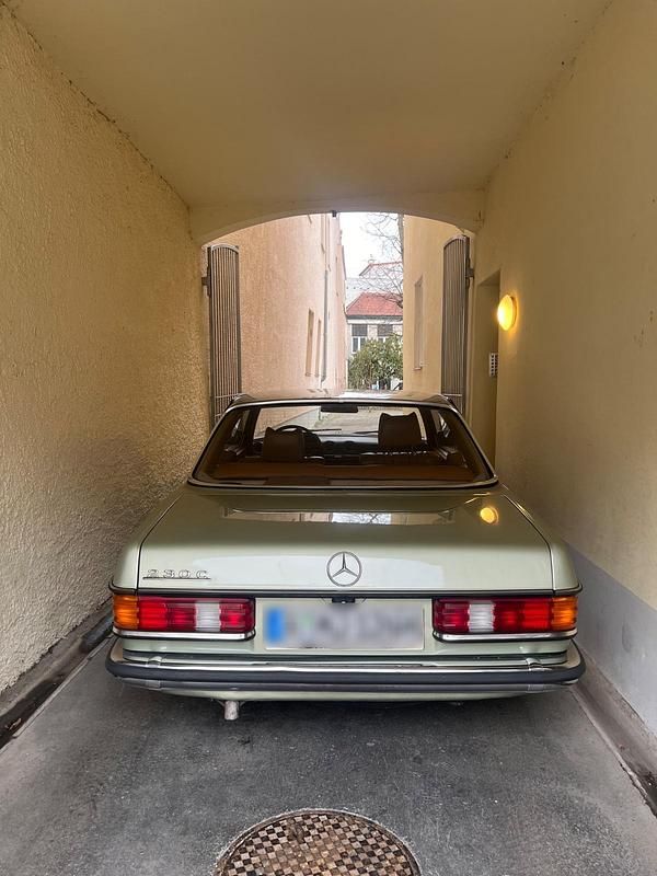 Gebraucht Mercedes C230 109 PS (80 kW) 1978 Grün Coupé