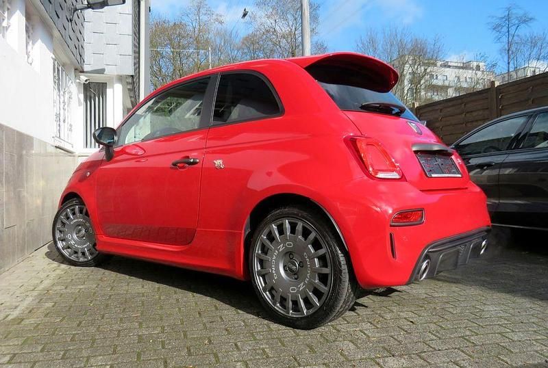 Gebraucht Abarth 595 165 PS (121 kW) 2024 Rosso corsa Kleinwagen