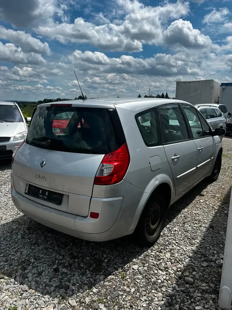 Gebraucht Renault Scenic E-Tech 136 PS (100 kW) 2009 Silber Kombi