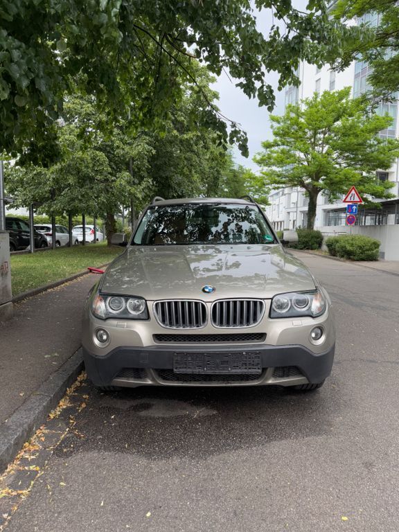 Braun Gebraucht 2009 BMW X3 Exclusive SUV | 6.990 € (Fairer Preis) - Bild 1/4