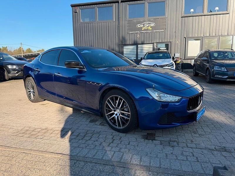 Gebraucht Maserati Ghibli 275 PS (202 kW) 2015 Blau Limousine