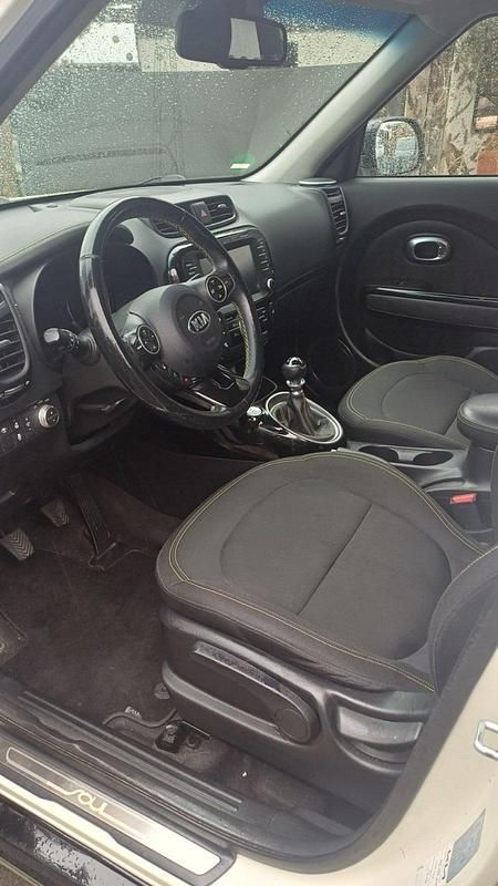 Gebraucht Kia Soul Spirit 132 PS (97 kW) 2014 Weiß SUV