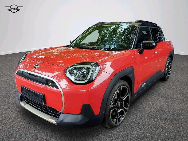 Rot Gebraucht 2024 Mini Aceman Favoured SUV | 32.562 € (Superpreis) - Bild 1/4