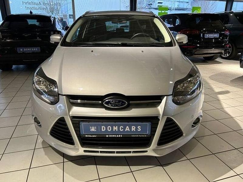 Gebraucht Ford Focus Champions Edition 150 PS (110 kW) 2012 Silber Kombi