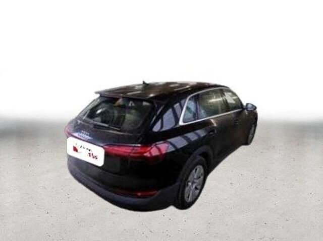 Gebraucht Audi e-tron Comfort 230 kW (313 PS) 2022 Schwarz SUV