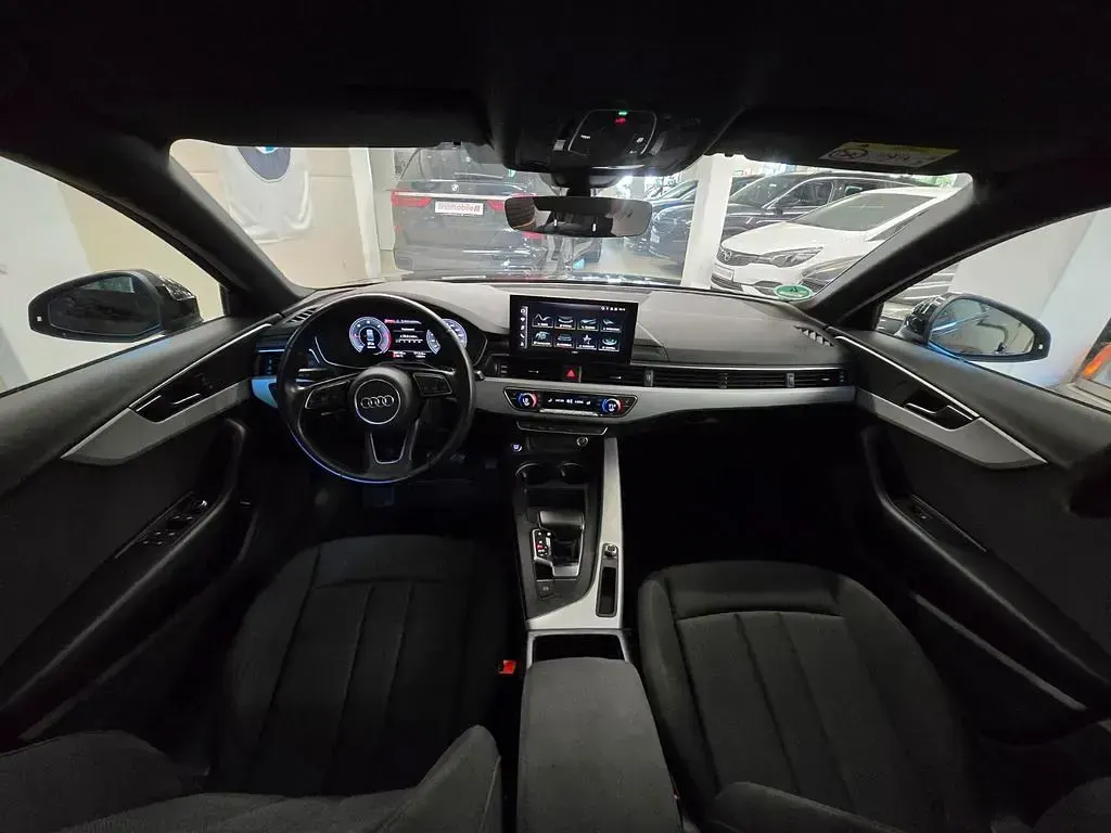Gebraucht Audi A4 Advanced 204 PS (150 kW) 2021 Schwarz Limousine