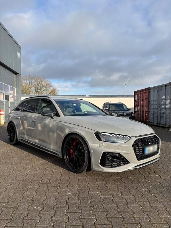 Gebraucht Audi RS4 Ambiente 450 PS (330 kW) 2022 Grau Kombi
