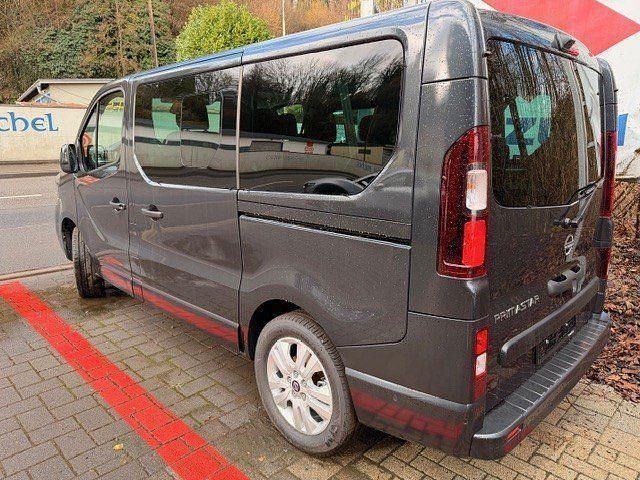 Neu Nissan Primastar Tekna 170 PS (125 kW) 2025 Grau Van / Kleinbus