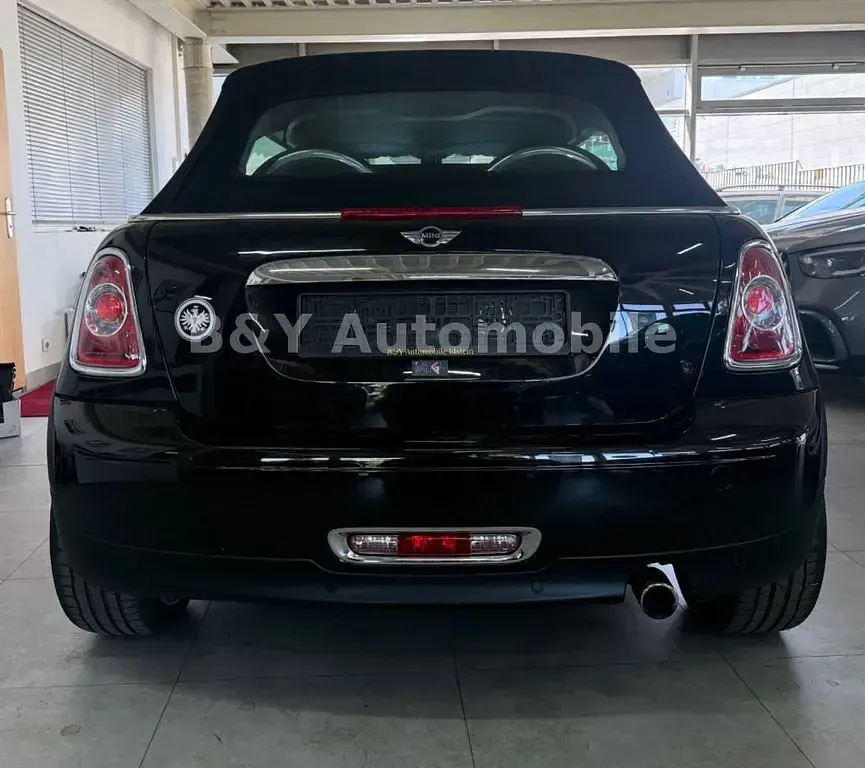 Gebraucht Mini Cooper Cabriolet 122 PS (89 kW) 2015 Schwarz Cabrio