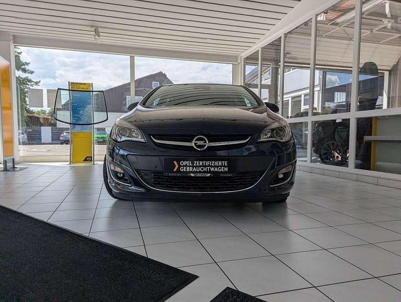 Gebraucht Opel Astra Style 170 PS (125 kW) 2014 Smaragdgrün Limousine