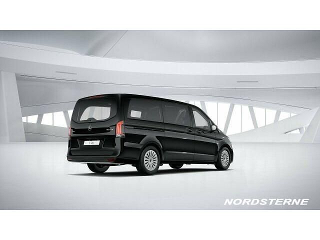 Gebraucht Mercedes Vito 163 PS (119 kW) 2025 Obsidianschwarz Van