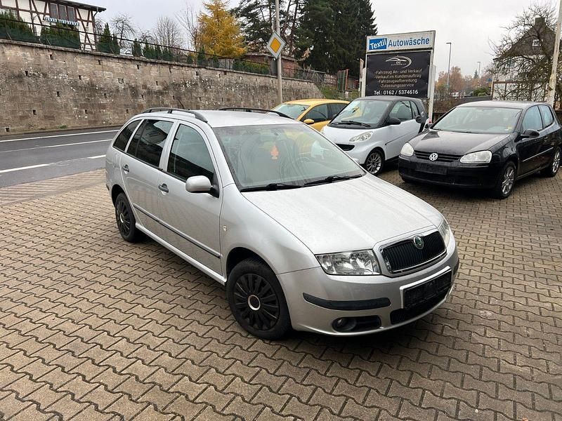 Silber Gebraucht 2006 Skoda Fabia Elegance Kombi | 1.300 € (Superpreis) - Bild 1/4