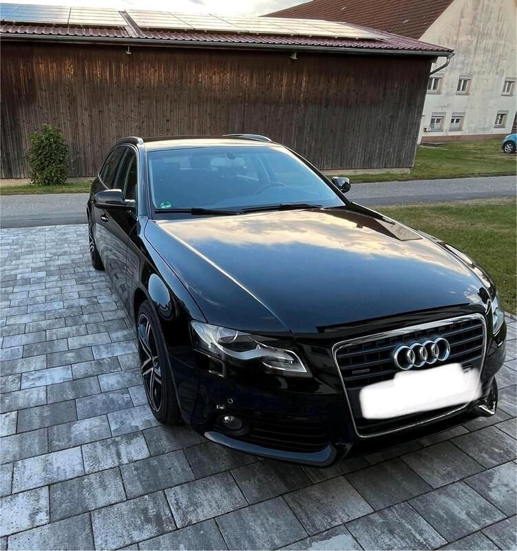 Schwarz Gebraucht 2011 Audi A4 Kombi | 8.000 € (Guter Preis) - Bild 1/4