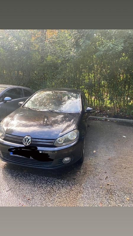 Schwarz Gebraucht 2009 VW Golf VI Limousine | 3.600 € (Fairer Preis) - Bild 1/4