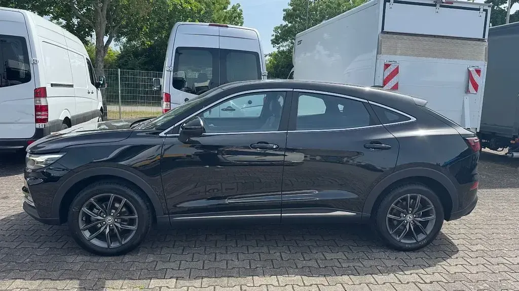 Gebraucht DFSK Fengon 137 PS (100 kW) 2021 Schwarz Limousine
