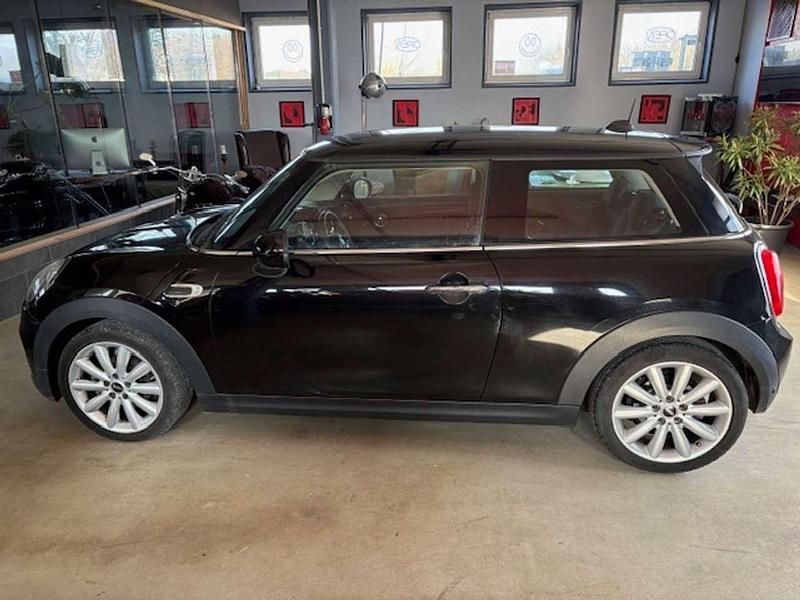 Gebraucht Mini Cooper Coupé 136 PS (100 kW) 2014 Midnight black metallic Coupé