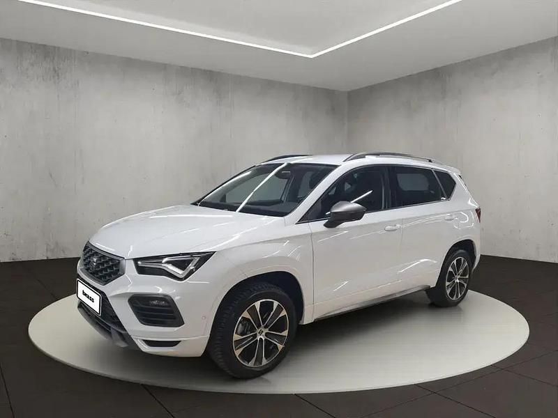 Nevada weiß metallic Gebraucht 2024 Seat Ateca FR SUV | 32.950 € (Fairer Preis) - Bild 1/4