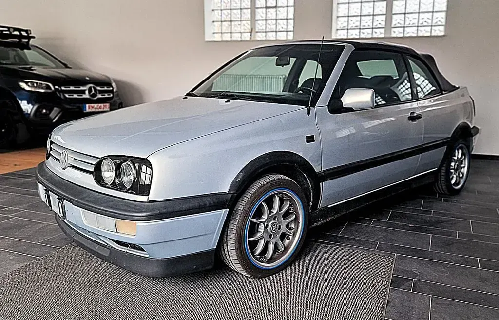 Gebraucht VW Golf III Conceptline 90 PS (66 kW) 1994 Silber Cabrio