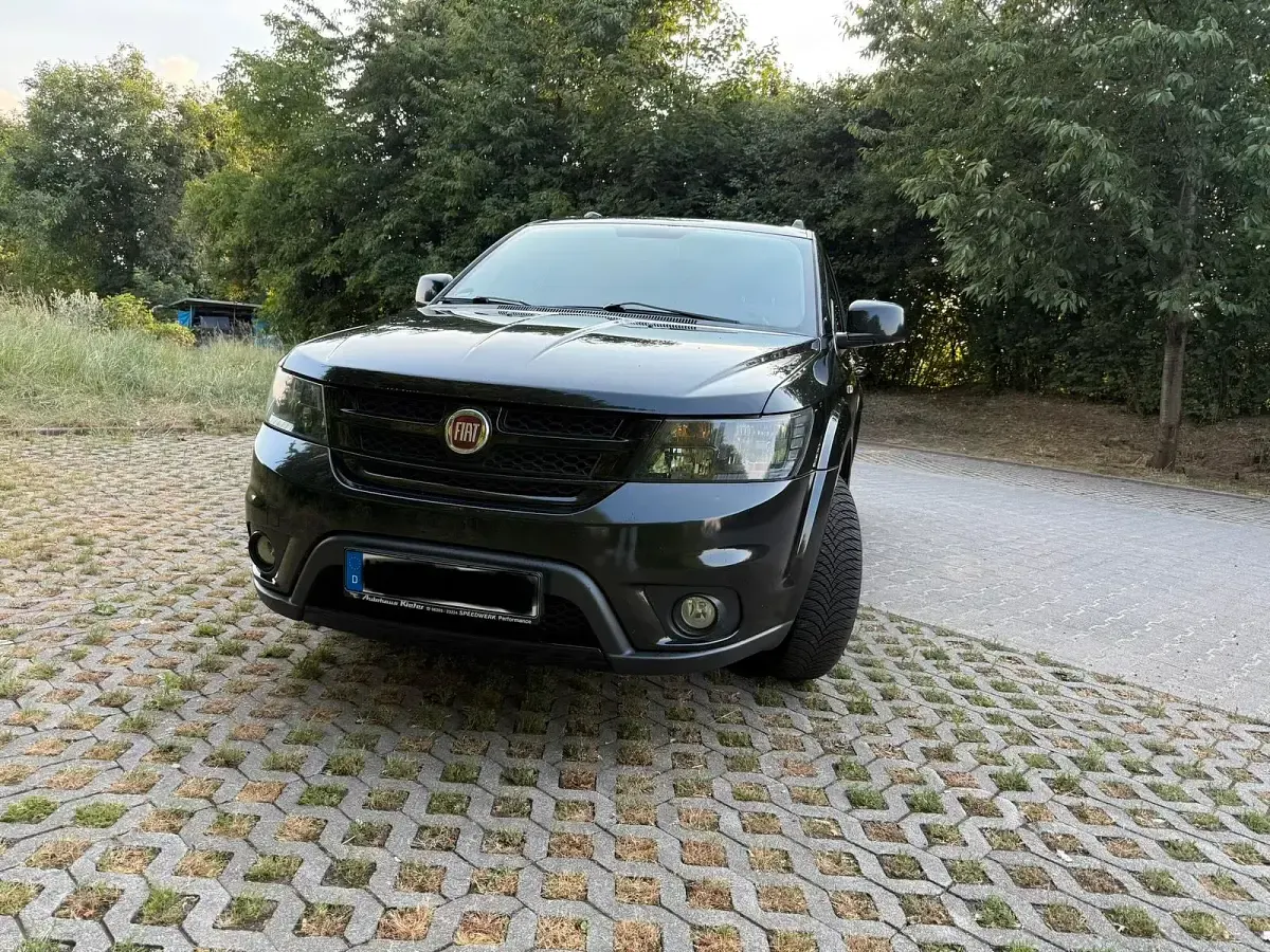 Gebraucht Fiat Freemont Black Code 170 PS (125 kW) 2015 Schwarz SUV