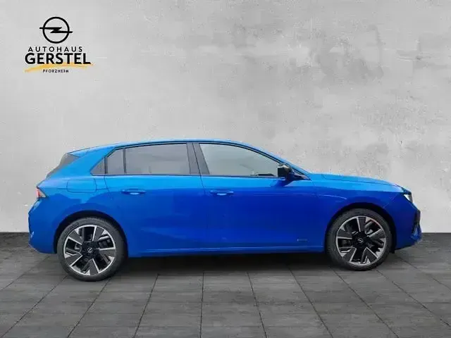 Gebraucht Opel Astra 114 kW (156 PS) 2023 Blau Limousine