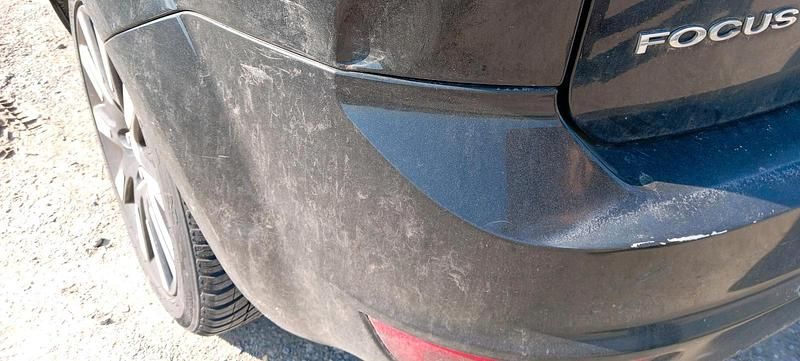 Używany Ford Focus 116 KM (85 kW) 2008 Czarny Sedan/Limuzyna