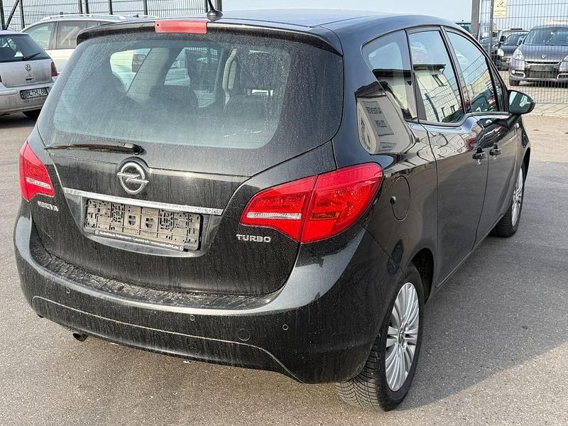 Gebraucht Opel Meriva Active 120 PS (88 kW) 2014 Schwarz Van / Kleinbus