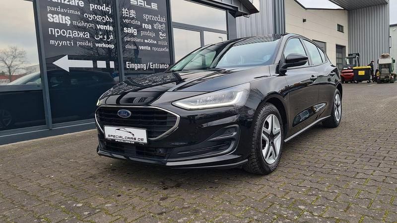 Gebraucht Ford Focus Cool & Connect 101 PS (74 kW) 2022 Schwarz Limousine