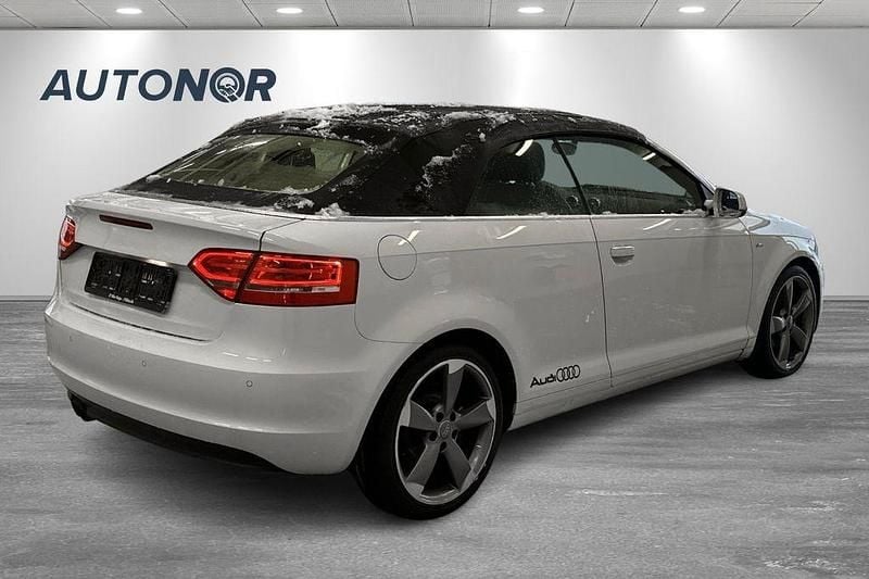Gebraucht Audi A3 Cabriolet S-Line 160 PS (117 kW) 2011 Weiß Cabrio