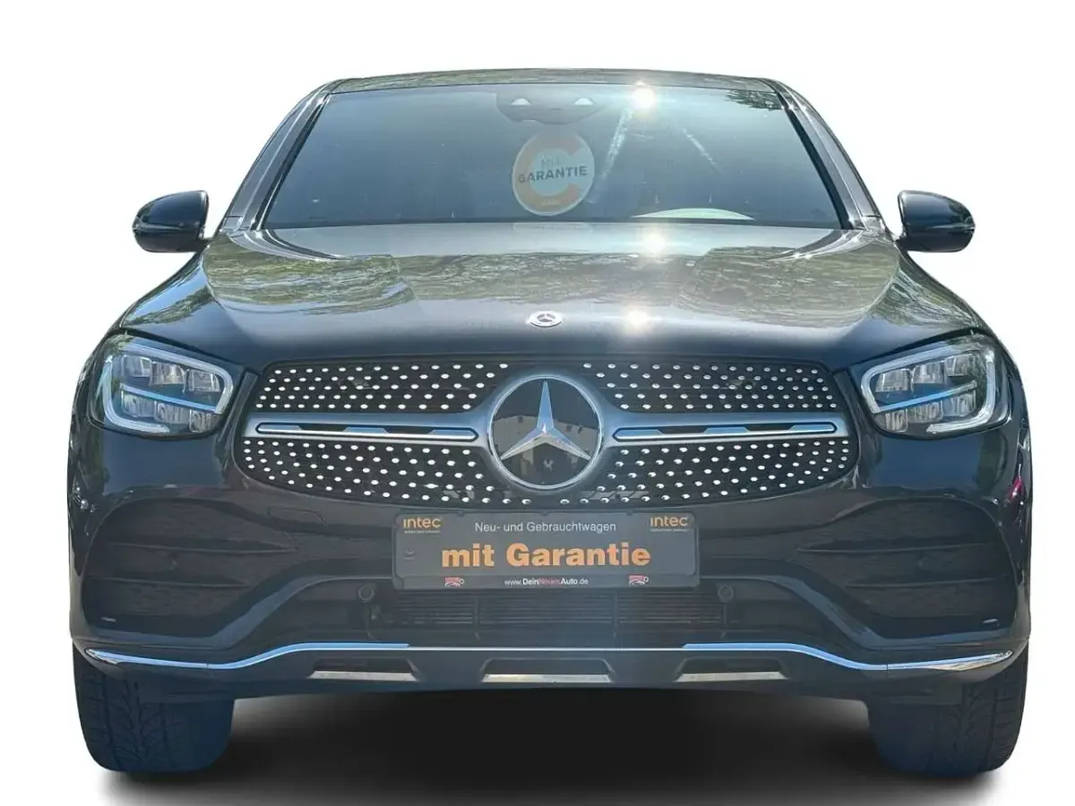 Gebraucht Mercedes GLC300e AMG line 211 PS (155 kW) 2020 Grau Coupé