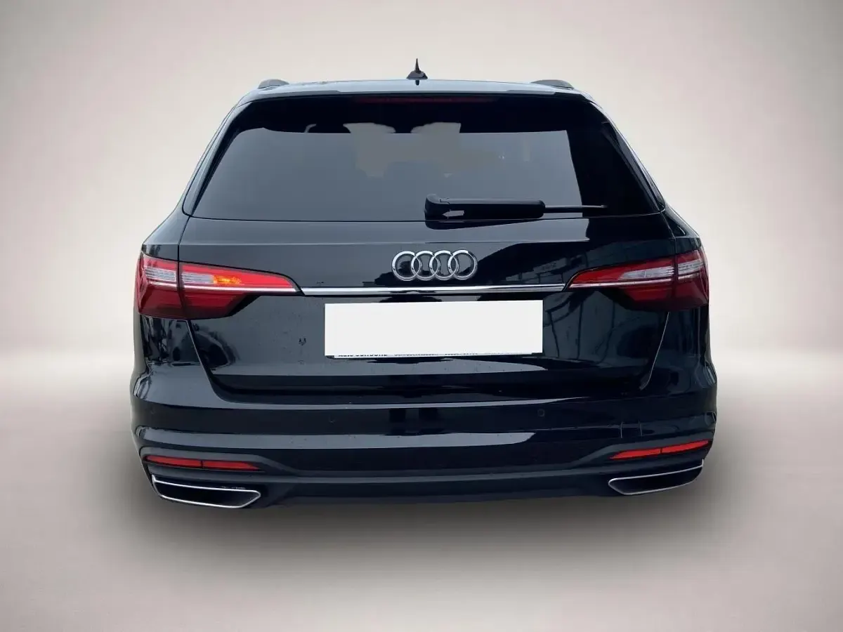Gebraucht Audi A4 150 PS (110 kW) 2022 Manufacturer Kombi