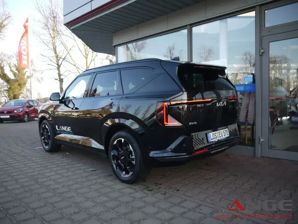 Gebraucht Kia EV5 Launch Edition 160 kW (218 PS) 2026 (fsb) fusion black met. SUV