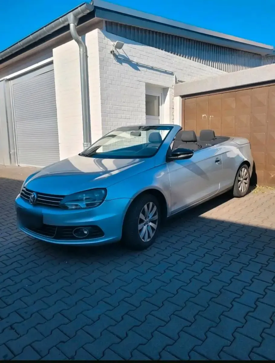 Gebraucht VW Eos 140 PS (102 kW) 2011 Silber Cabrio