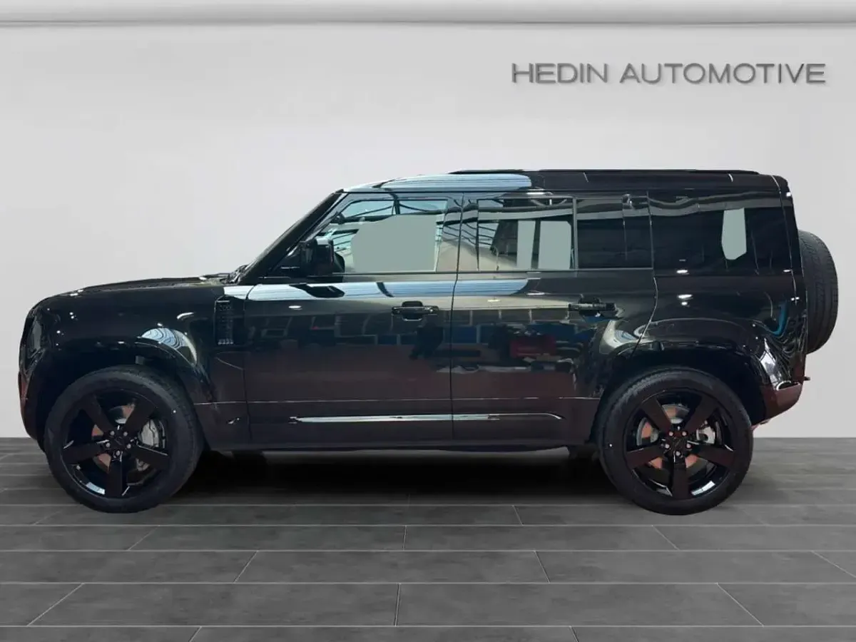Neu Land Rover Defender HSE Dynamic 349 PS (256 kW) 2026 Schwarz SUV