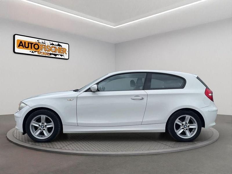 Gebraucht BMW 116 Advantage 122 PS (89 kW) 2007 Weiß Kleinwagen