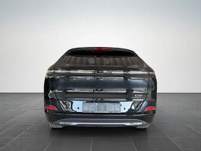 Neu XPENG G6 AWD Performance 358 kW (487 PS) 2026 Midnight black SUV