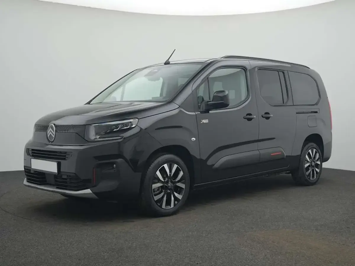 Neu Citroën Berlingo 131 PS (96 kW) 2026 Grau Van / Kleinbus