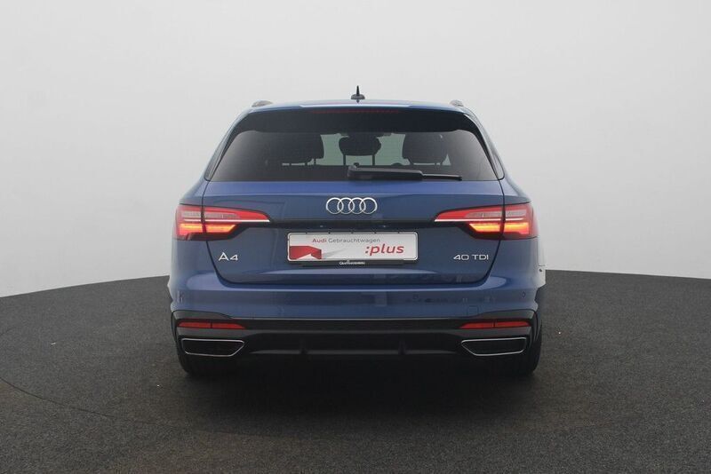 Gebraucht Audi A4 S-Line 204 PS (150 kW) 2023 Blau Kombi