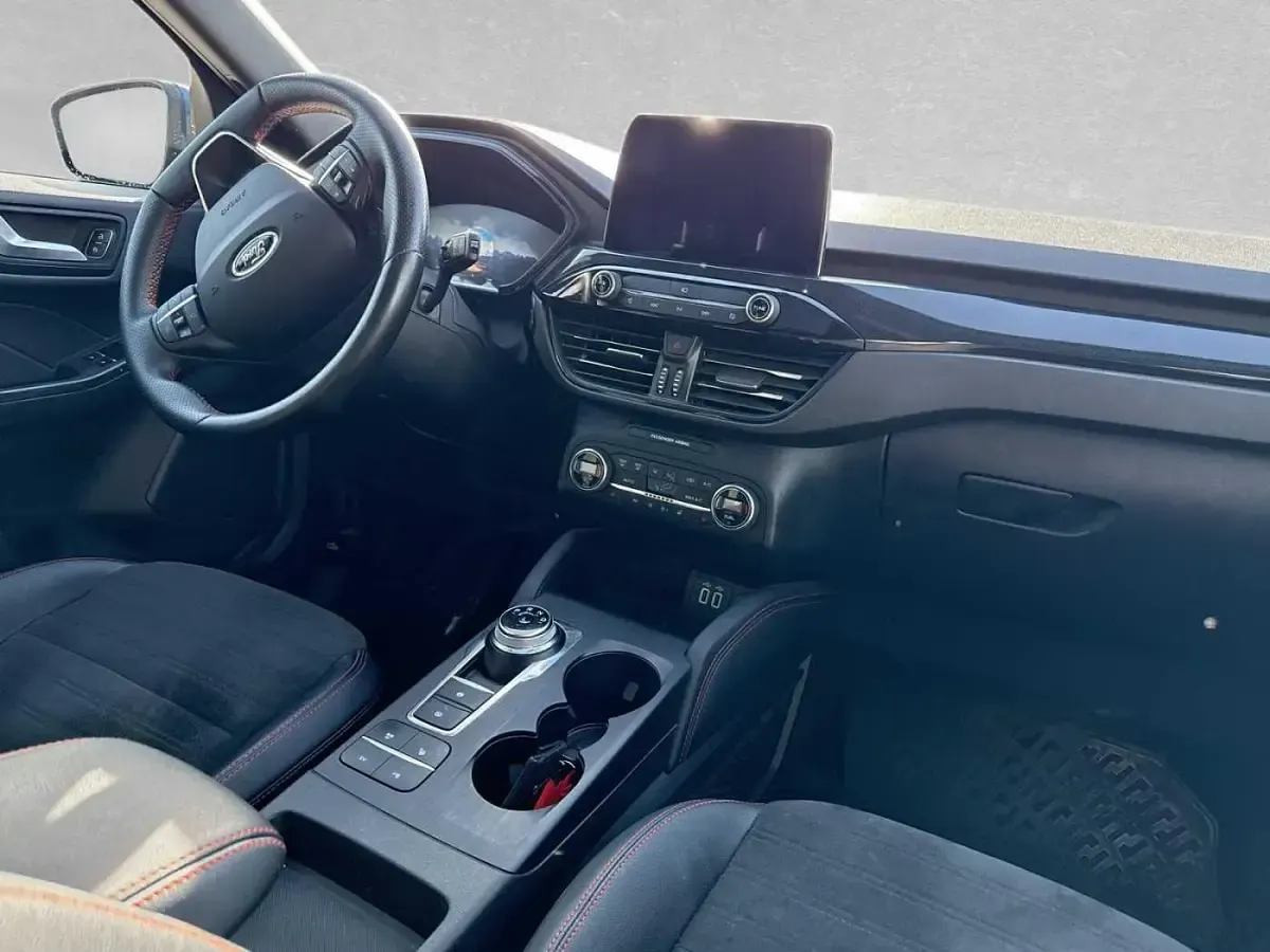 Gebraucht Ford Kuga ST-Line X 243 PS (178 kW) 2021 Schwarz SUV