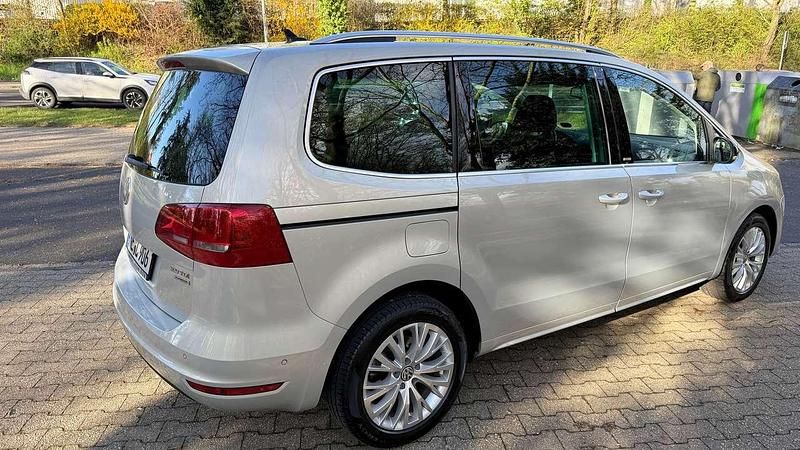 Gebraucht VW Sharan Highline 170 PS (125 kW) 2011 Silber Van / Kleinbus