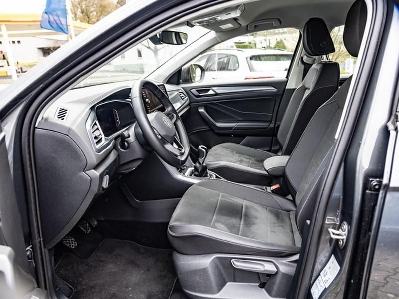 Gebraucht VW T-Roc Style 150 PS (110 kW) 2024 Indiumgrau metallic SUV